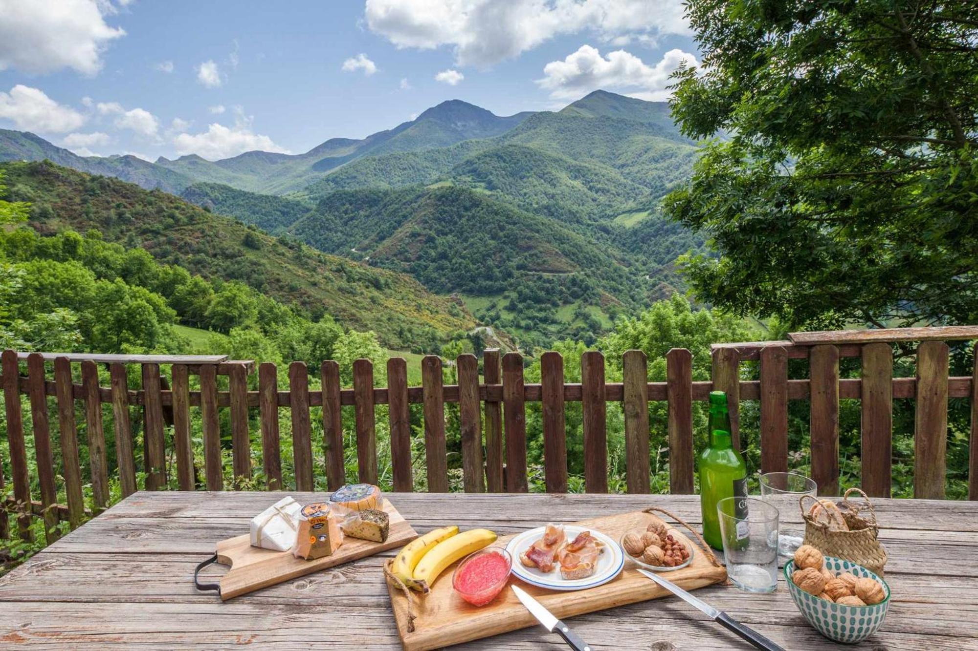 Montegrande Entorno Magico Rodeado De Montanas Apartman La Plaza Kültér fotó
